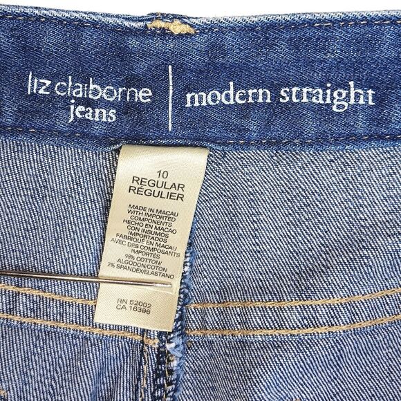 LIZ CLAIBORNE Blue Women's Jeans Size 10 Modern Straight Stretch Denim Casual - Picture 6 of 7
